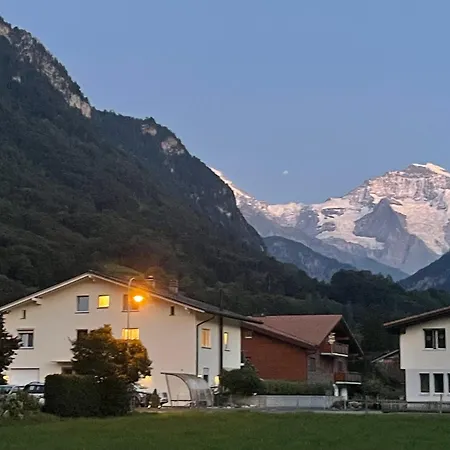 S&p Mountain View 2 Apartamento Wilderswil